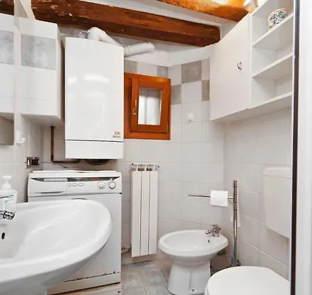 Casa Letizia Apartment *